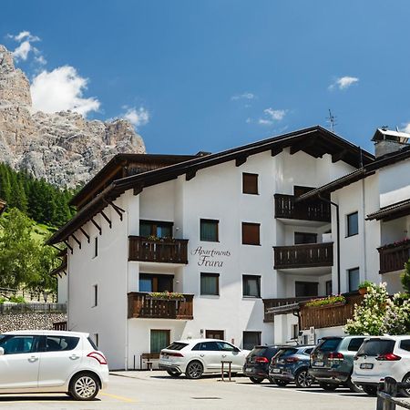 Frara Residence Apartments San Cassiano  Exteriér fotografie